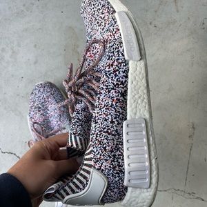 NMD_R1 Primeknit 'Color Static' Adidas Men’s sneakers